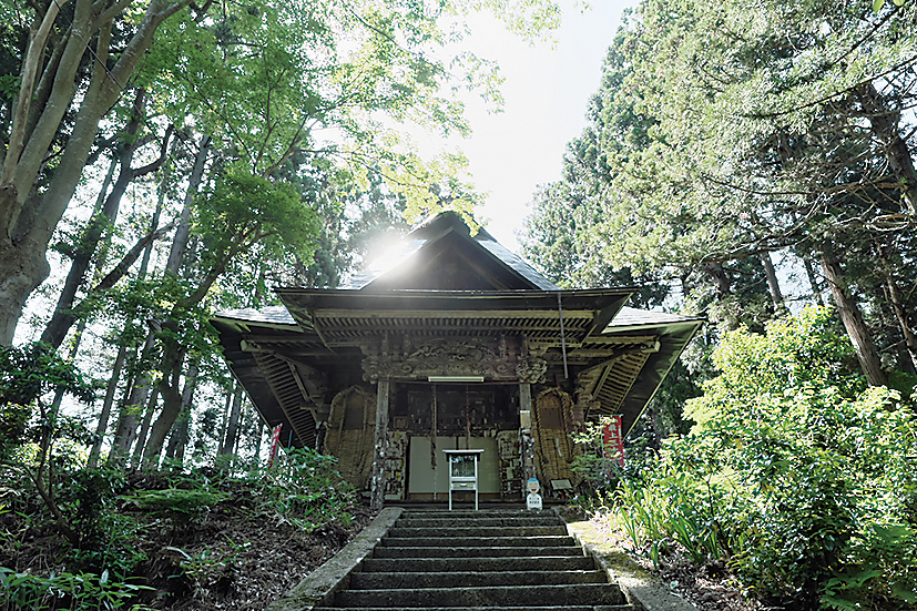 Takamatsu Kannon (Mt. Takamatsu Komyo-in Temple)