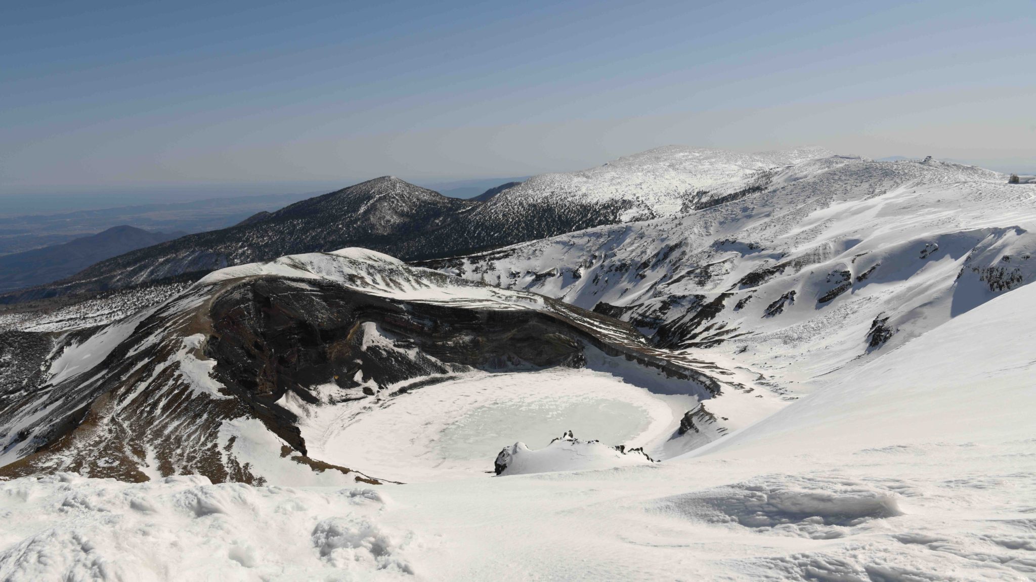 【体験記事】山形蔵王｜雪の御釜・熊野岳へ「かんじきスノートレッキング」