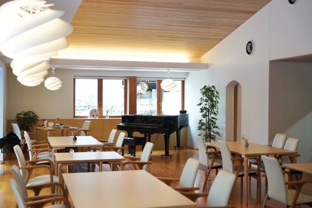 【特集記事】コンセプトは「木」と「音」、十一屋レストラン「kitöne」がオープン ｜山形おすすめレストラン